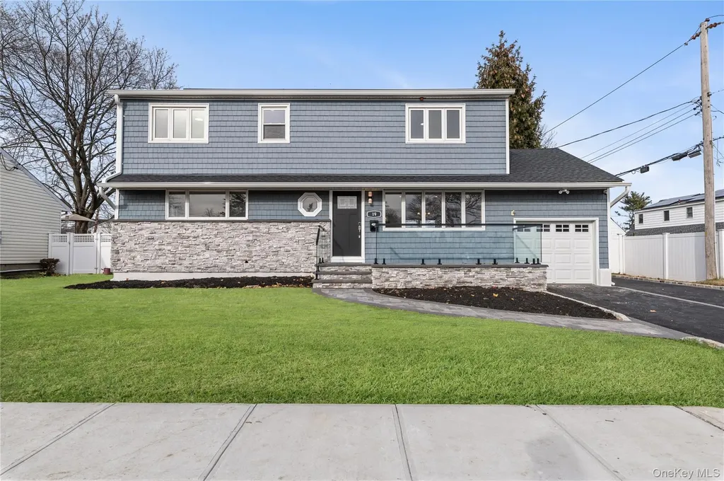 19 Hicks Avenue Syosset NY 11791