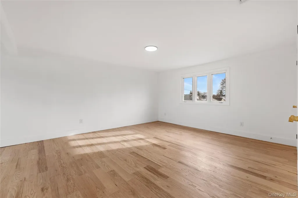19 Hicks Avenue Syosset NY 11791