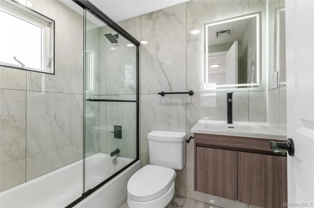 19 Hicks Avenue Syosset NY 11791