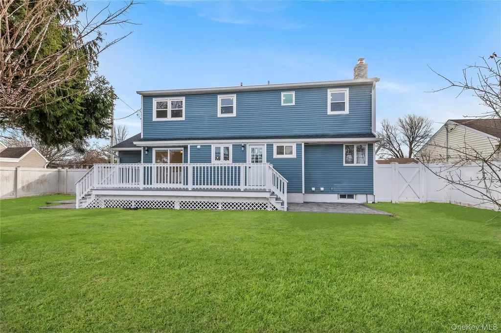 19 Hicks Avenue Syosset NY 11791