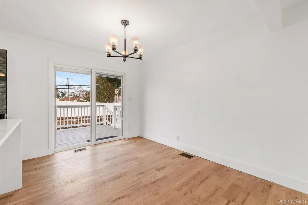 19 Hicks Avenue Syosset NY 11791