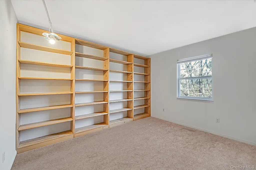9 Minto Court Centereach NY 11720