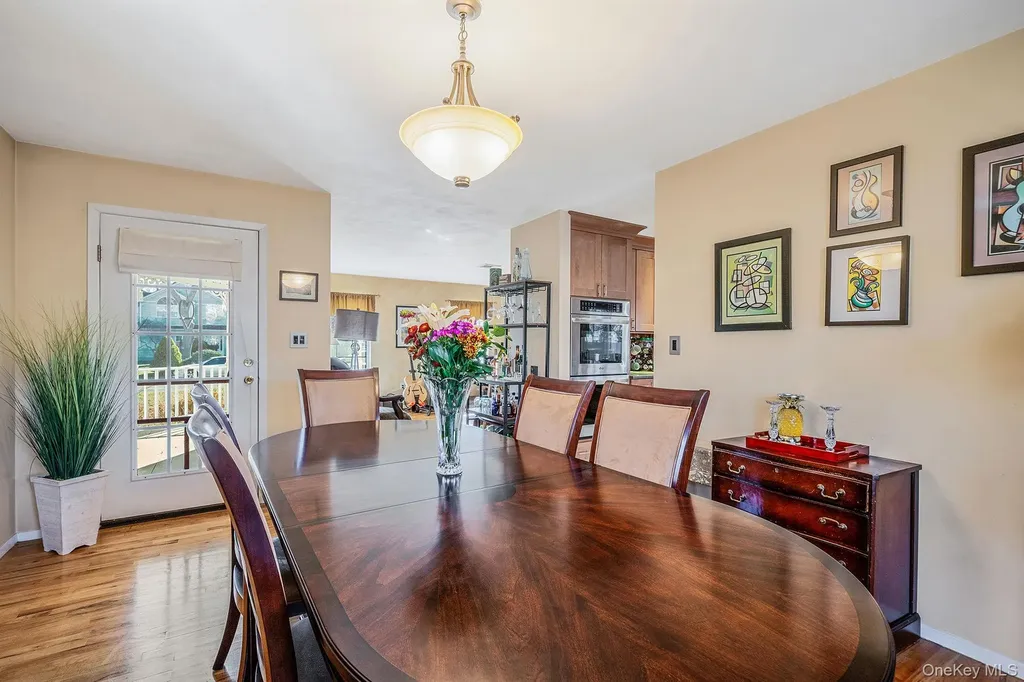 9 Minto Court Centereach NY 11720