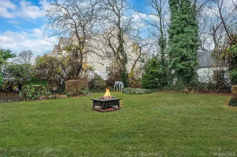 3 Poplar Road Amityville NY 11701