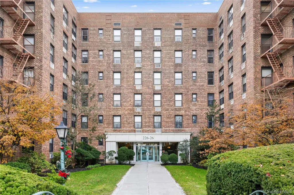 226-26 Union Turnpike Bayside NY 11364
