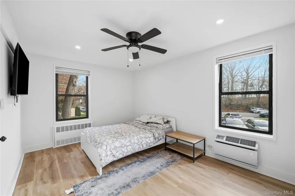 226-26 Union Turnpike Bayside NY 11364