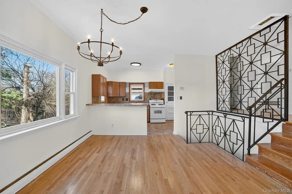 43 Arthur Place Yonkers NY 10701