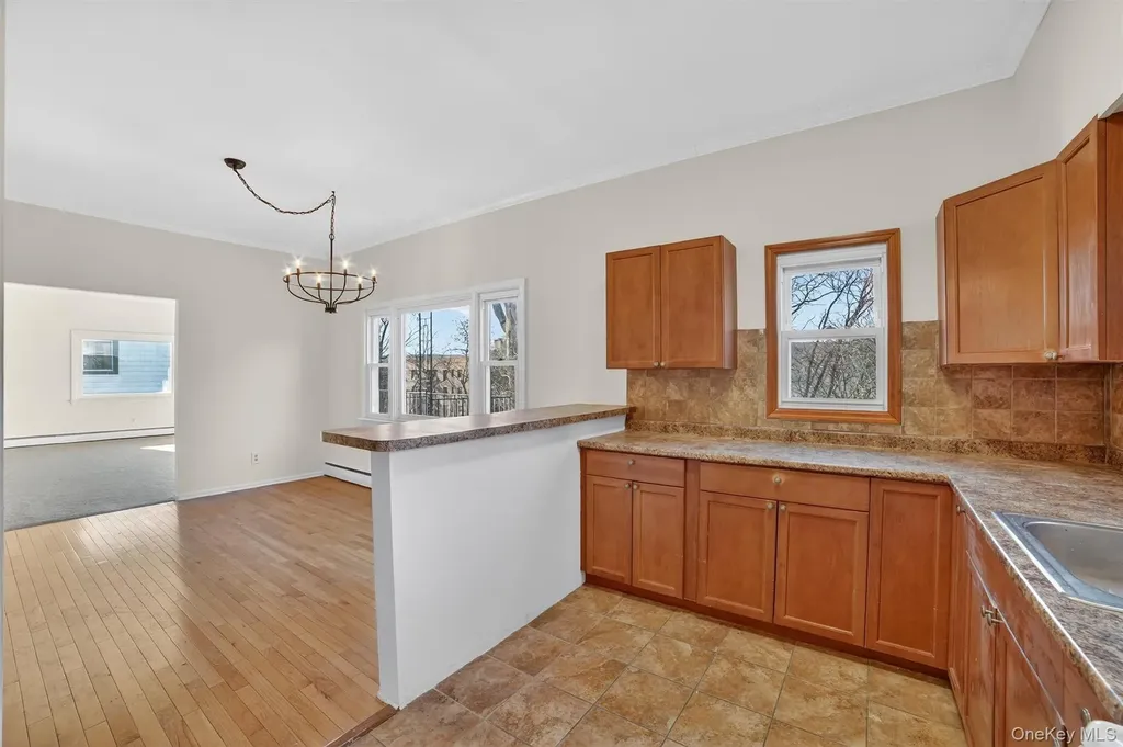 43 Arthur Place Yonkers NY 10701