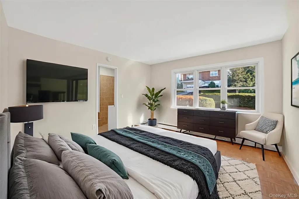 43 Arthur Place Yonkers NY 10701