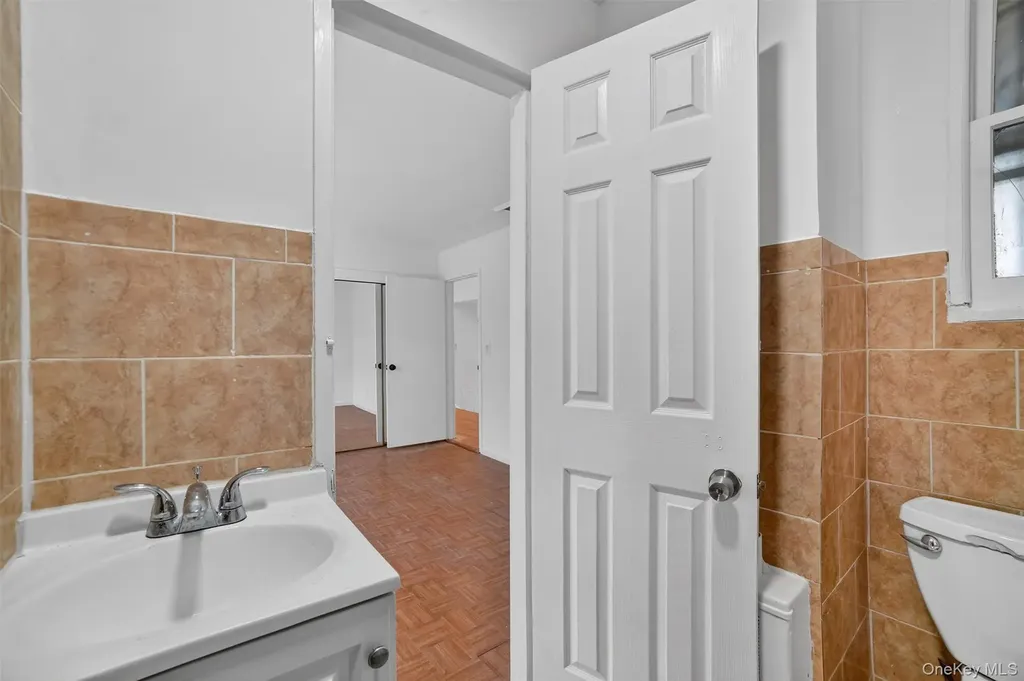 43 Arthur Place Yonkers NY 10701