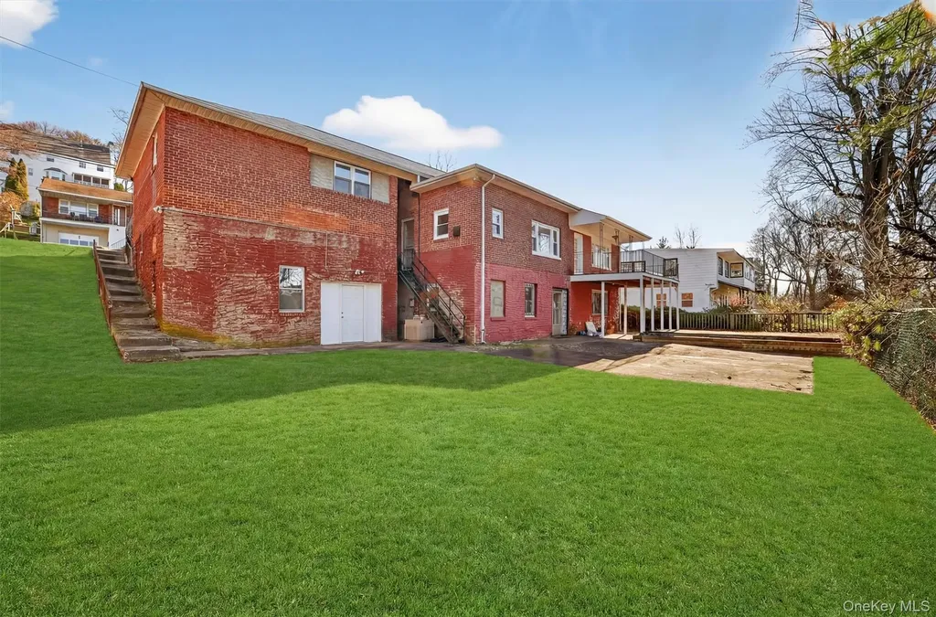 43 Arthur Place Yonkers NY 10701