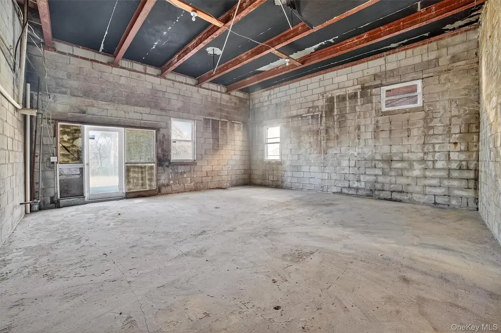 43 Arthur Place Yonkers NY 10701