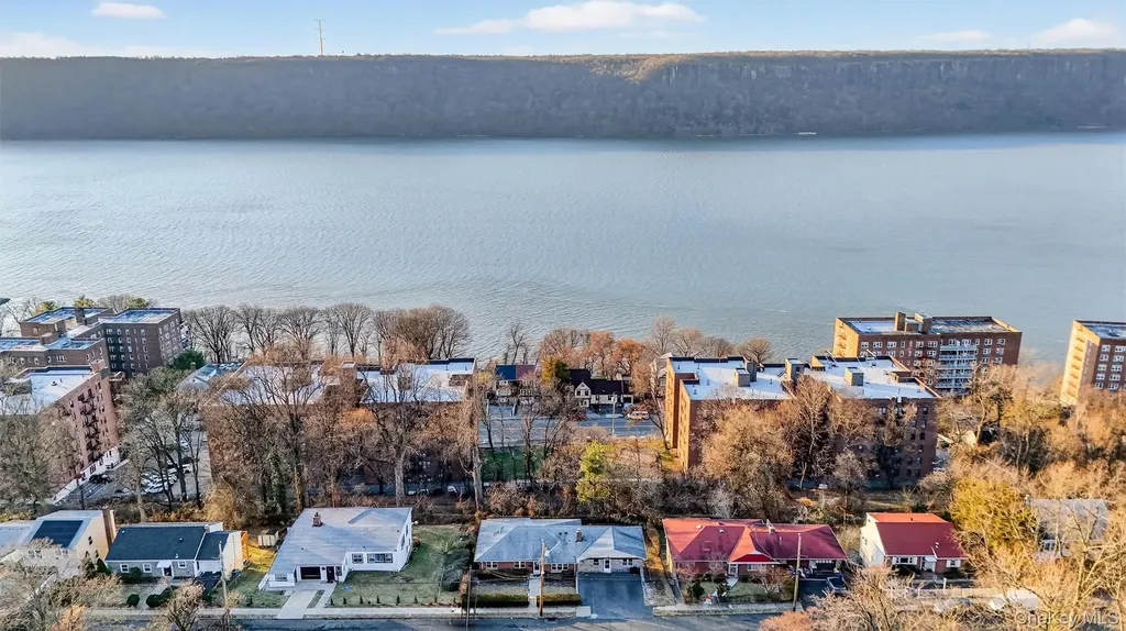 43 Arthur Place Yonkers NY 10701