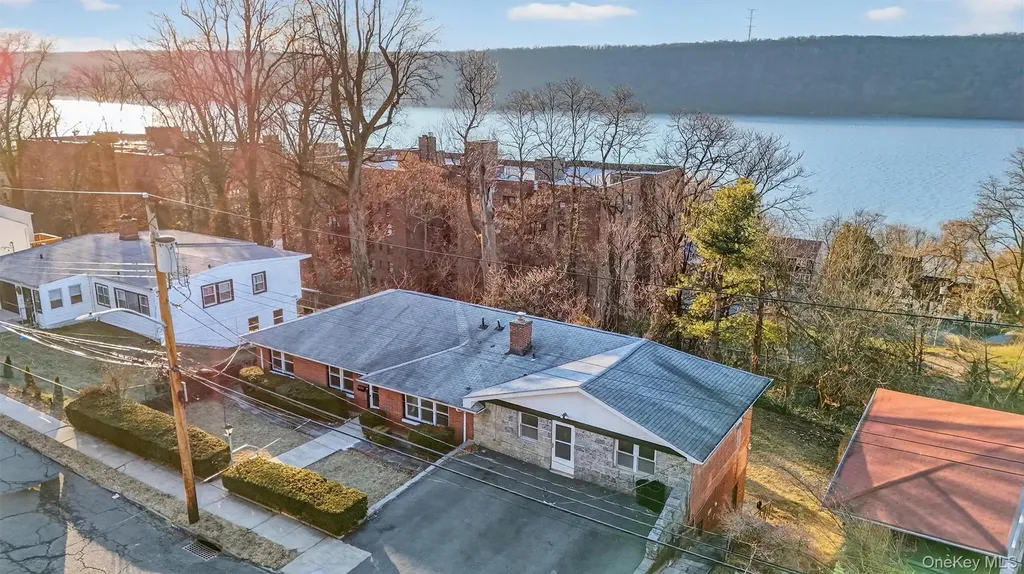 43 Arthur Place Yonkers NY 10701