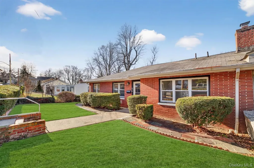 43 Arthur Place Yonkers NY 10701