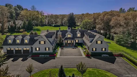 15 High Ridge Lane Locust Valley NY 11771