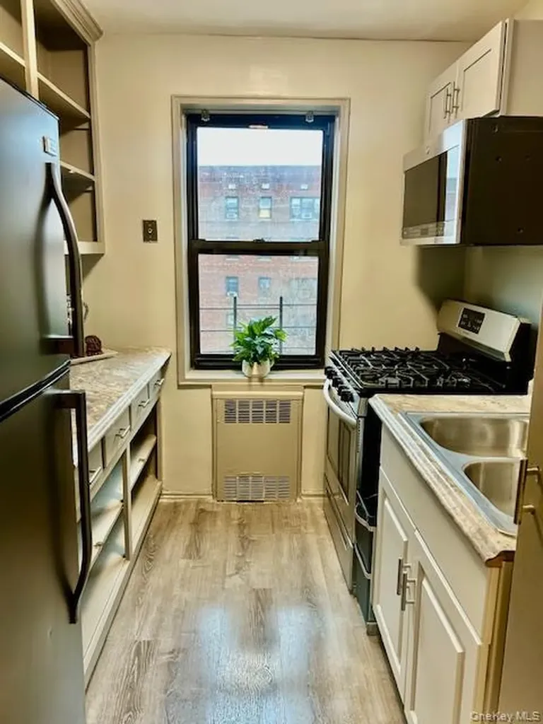 465 E Lincoln Avenue Mount Vernon NY 10552