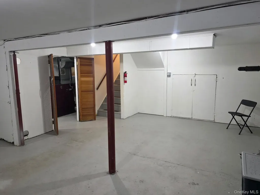 19 Ann Street Poughkeepsie NY 12603