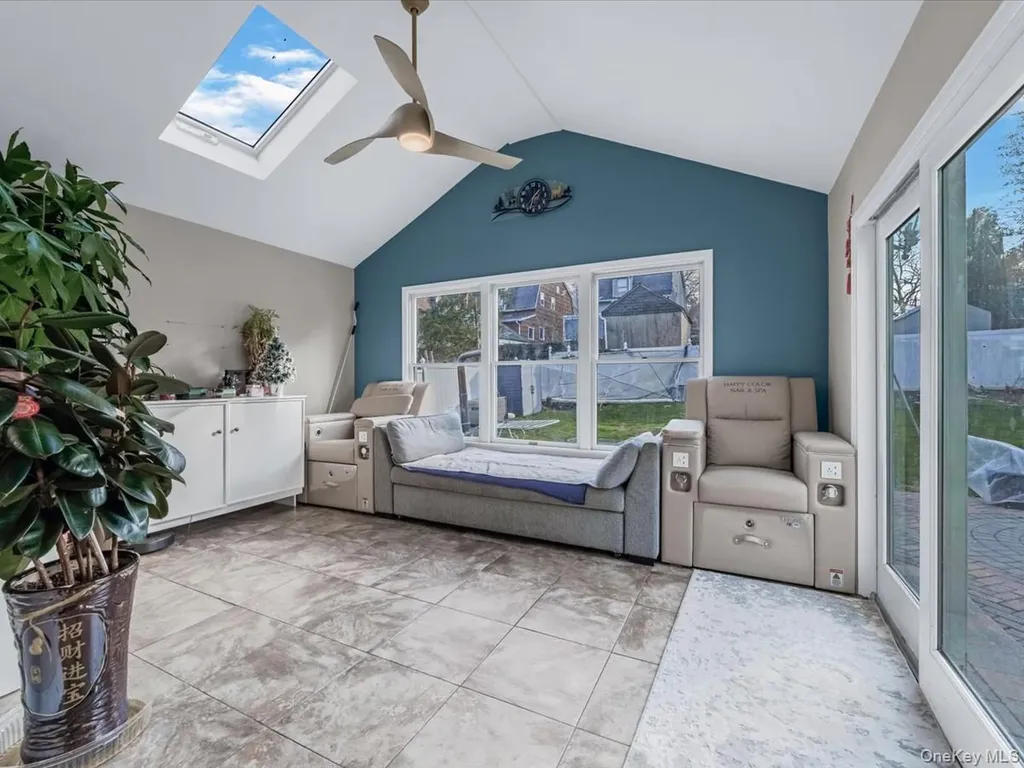 217-32 Corbett Road Bayside NY 11361