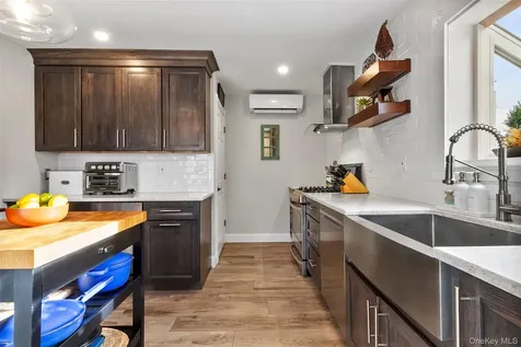 189 Rombout Avenue Beacon NY 12508