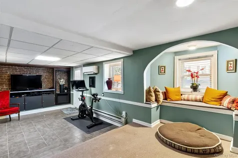 189 Rombout Avenue Beacon NY 12508