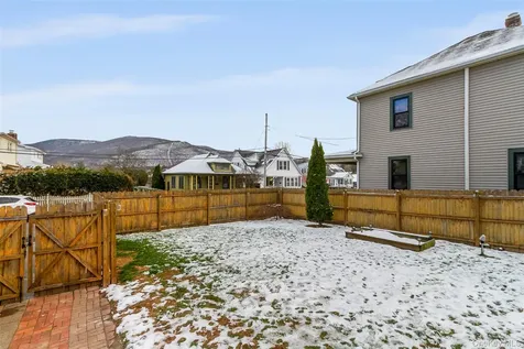 189 Rombout Avenue Beacon NY 12508