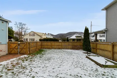 189 Rombout Avenue Beacon NY 12508