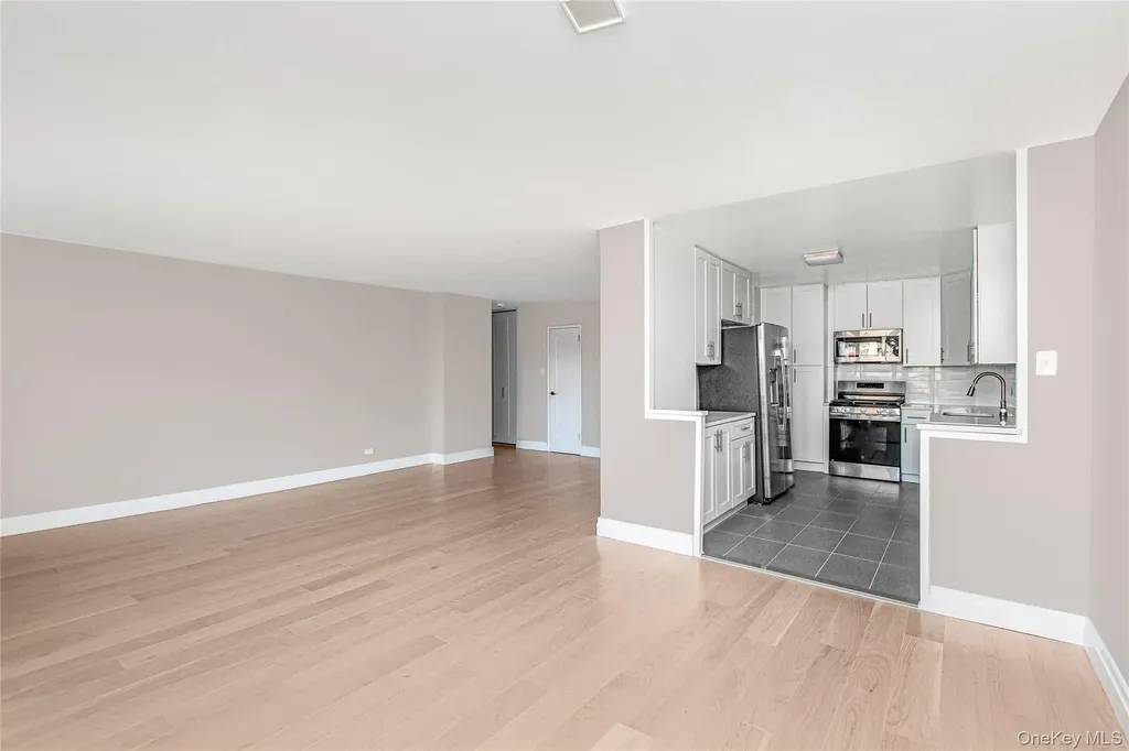 2500 Johnson Avenue Bronx NY 10463