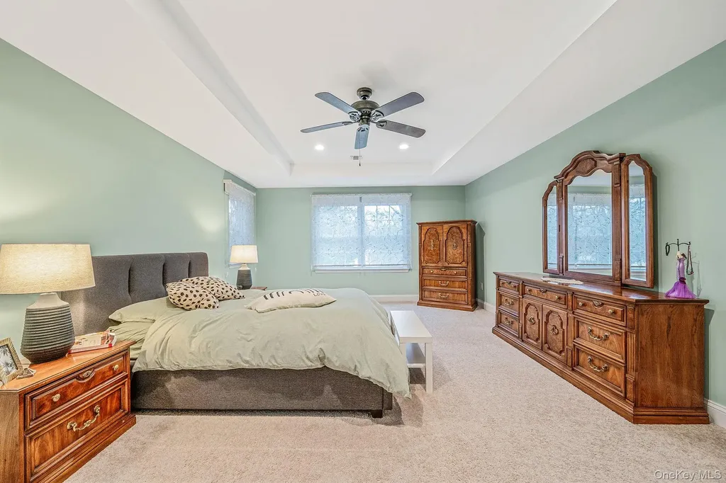 152 Wood Road Centereach NY 11720