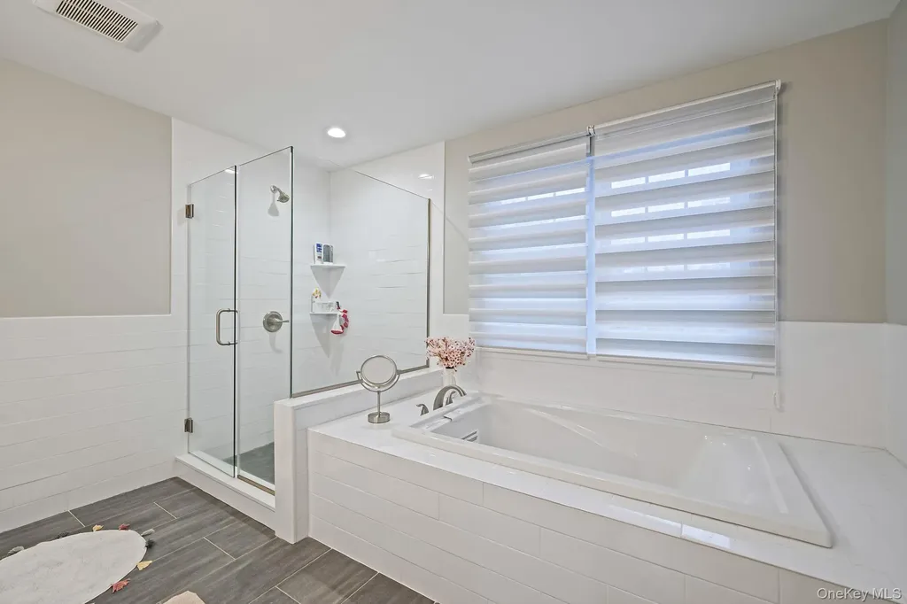 152 Wood Road Centereach NY 11720