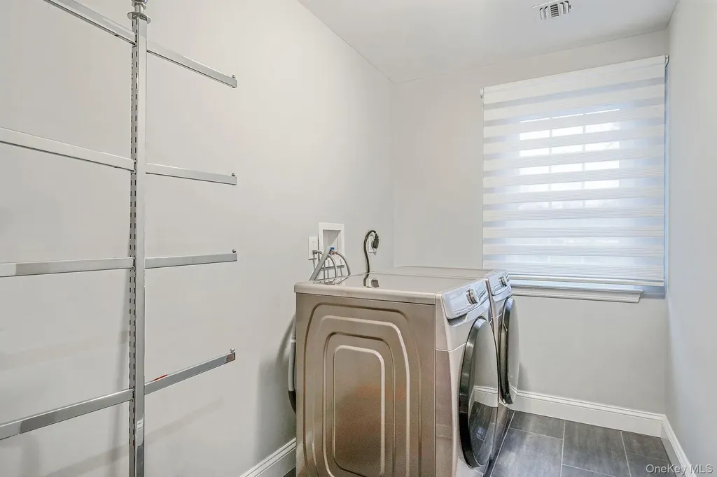 152 Wood Road Centereach NY 11720
