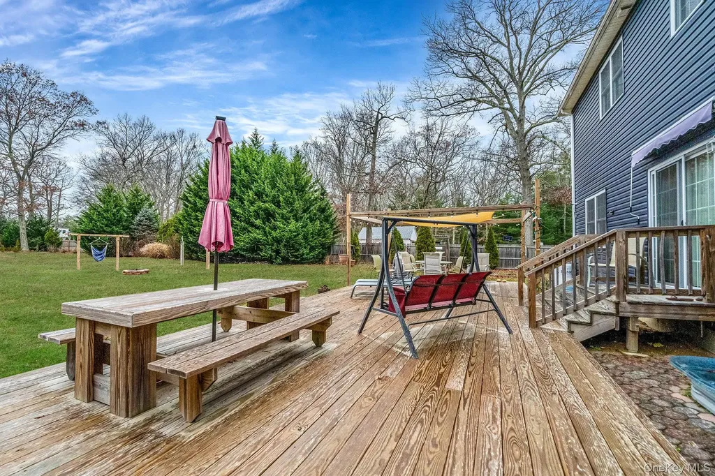 152 Wood Road Centereach NY 11720