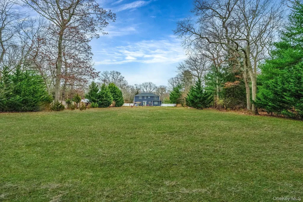152 Wood Road Centereach NY 11720