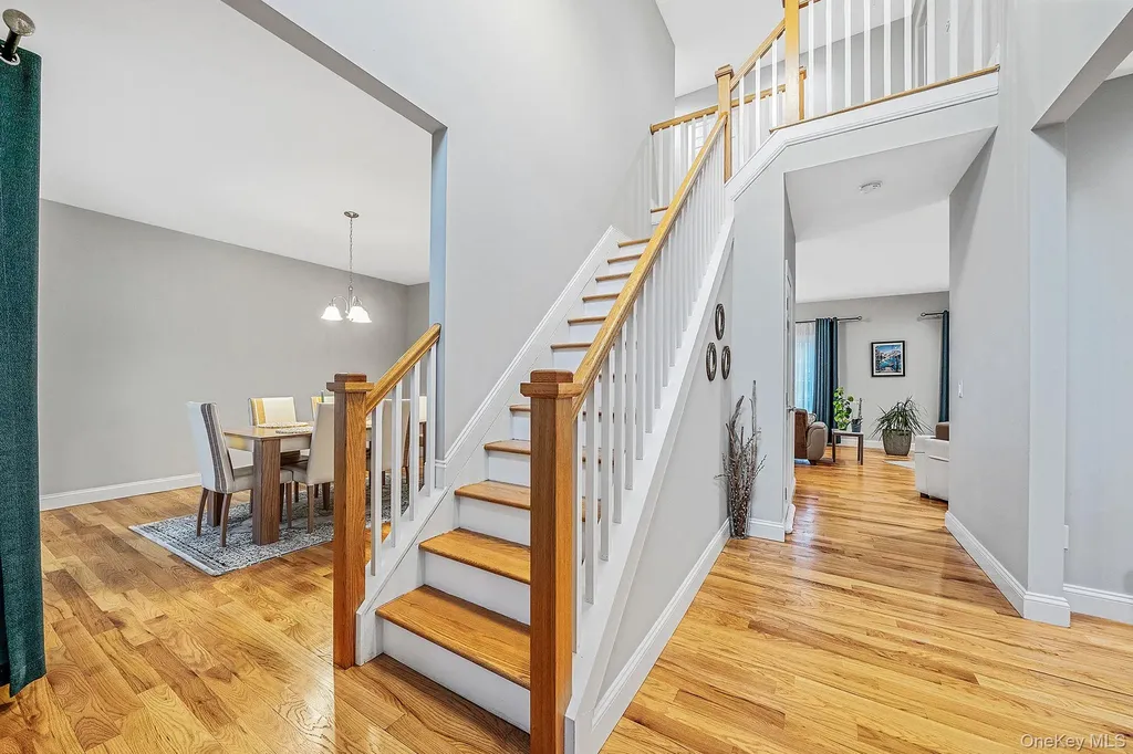 152 Wood Road Centereach NY 11720