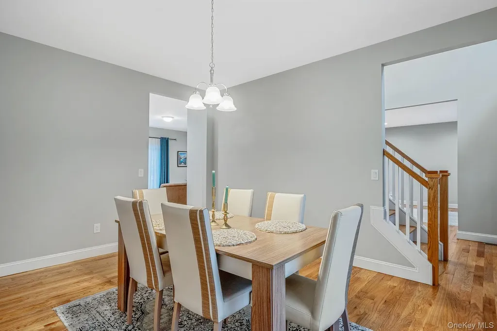 152 Wood Road Centereach NY 11720