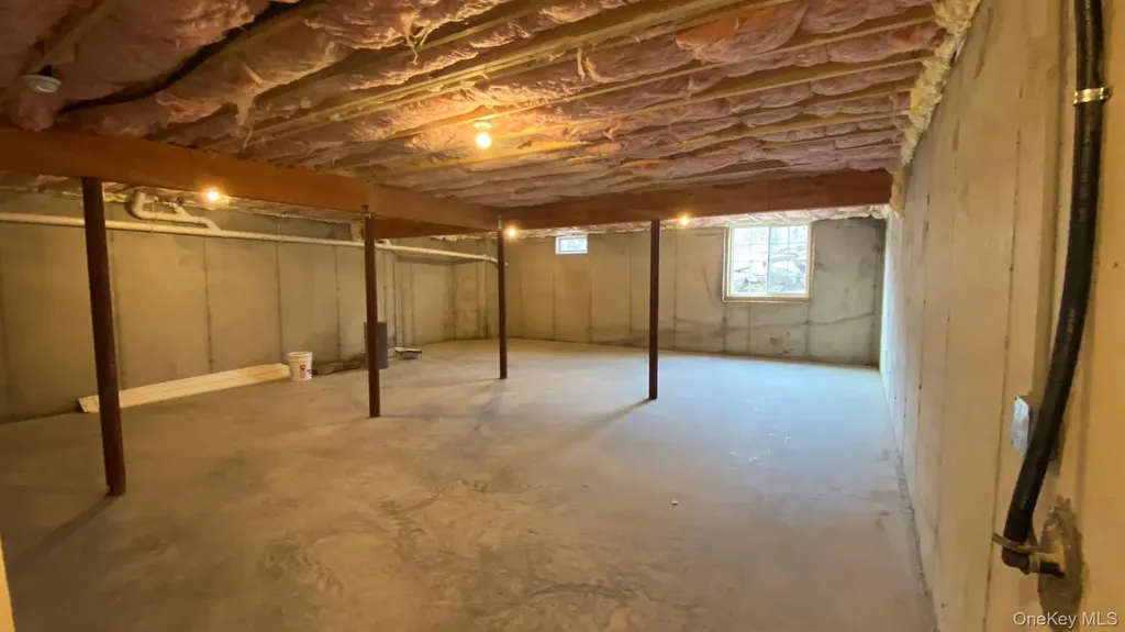 546 S Plank Road Westtown NY 10998