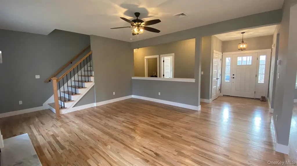 546 S Plank Road Westtown NY 10998