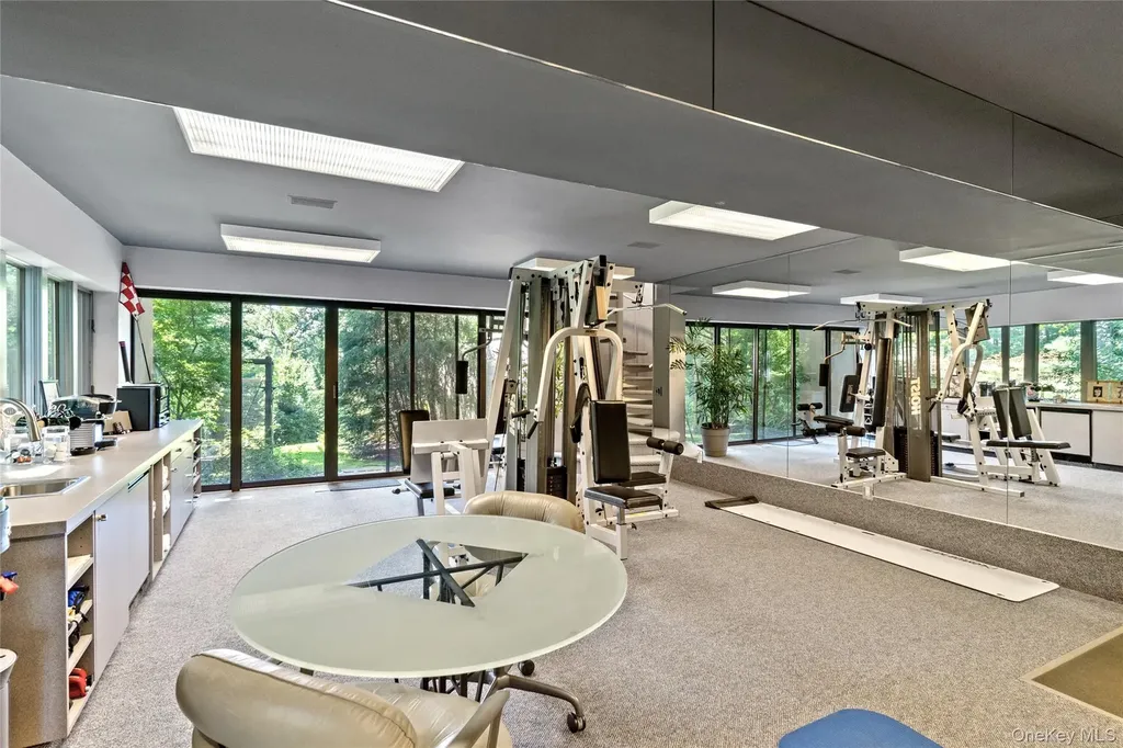 20 Cole Drive Armonk NY 10504