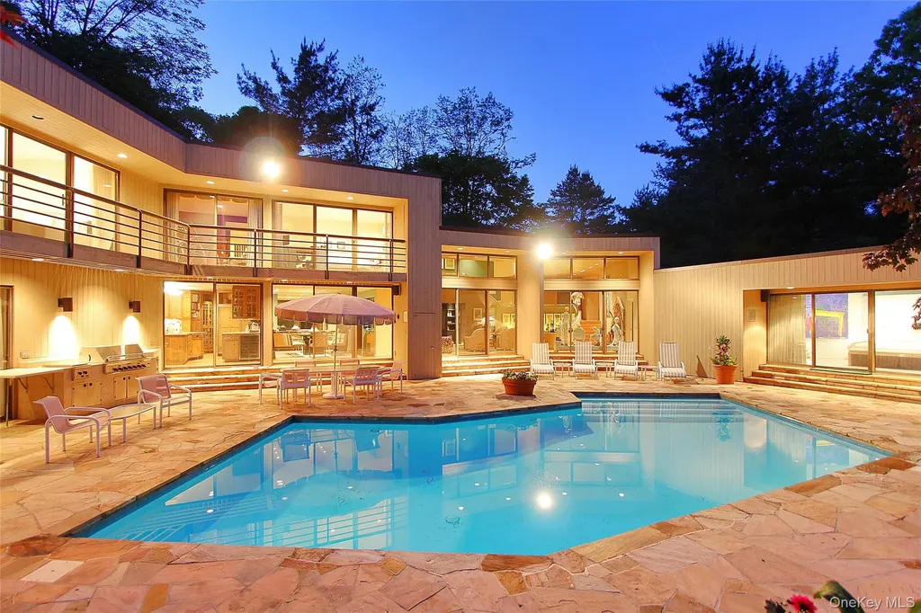 20 Cole Drive Armonk NY 10504