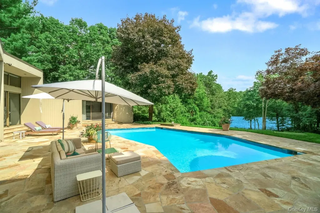 20 Cole Drive Armonk NY 10504