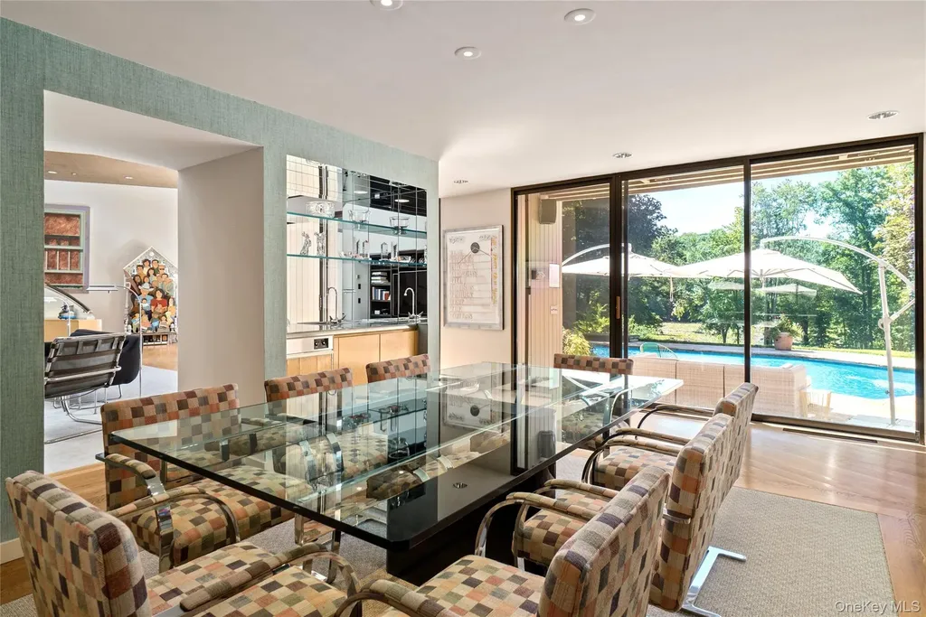 20 Cole Drive Armonk NY 10504