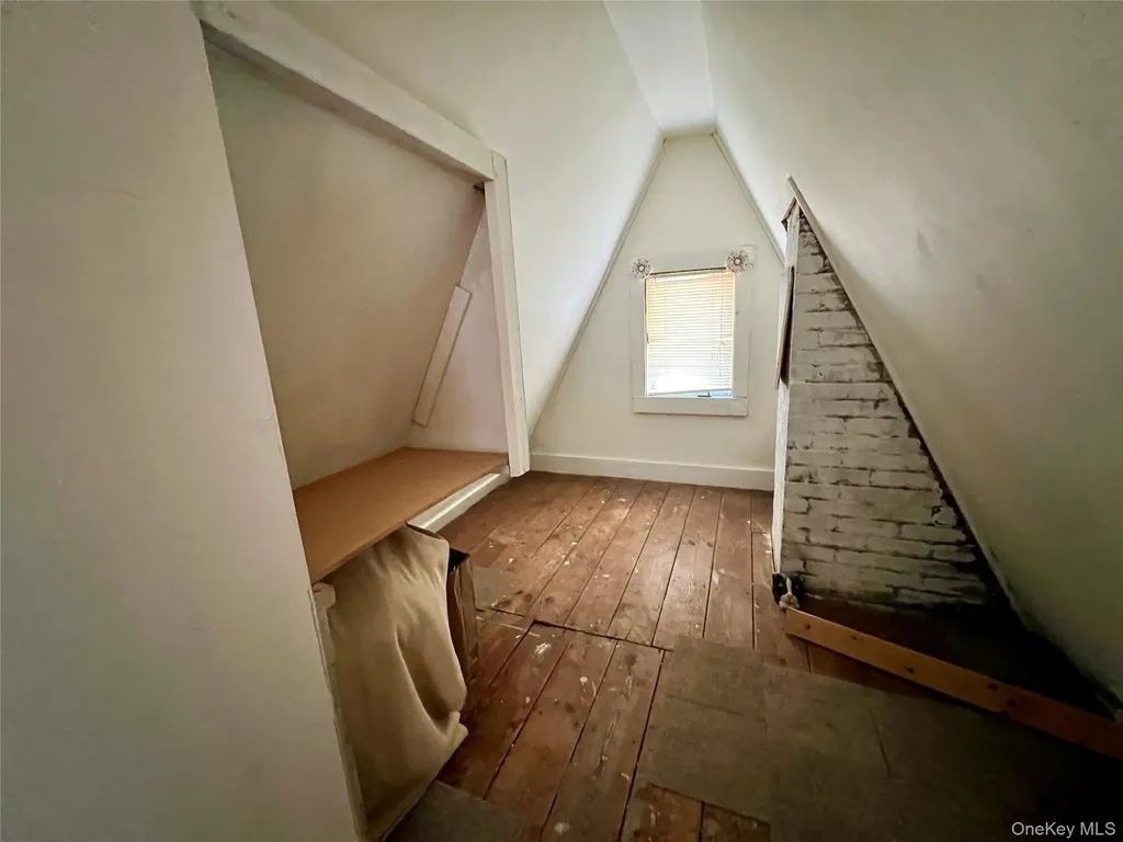 67 Dutchess Terrace Beacon NY 12508