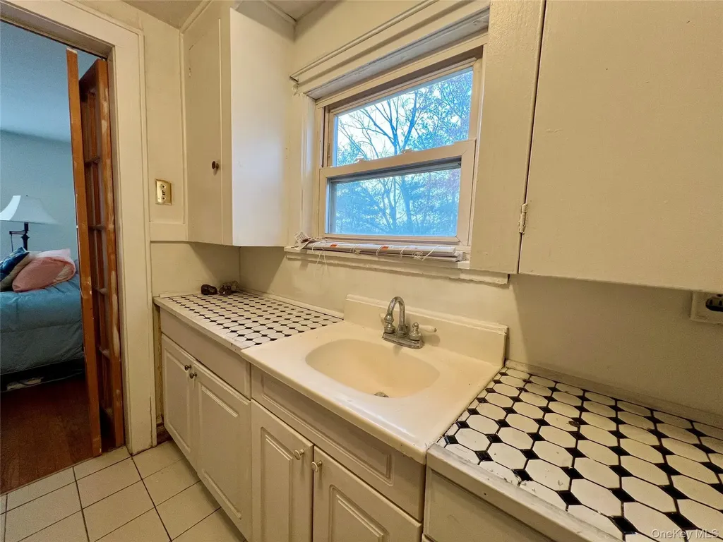 67 Dutchess Terrace Beacon NY 12508