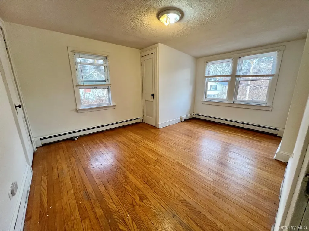 67 Dutchess Terrace Beacon NY 12508