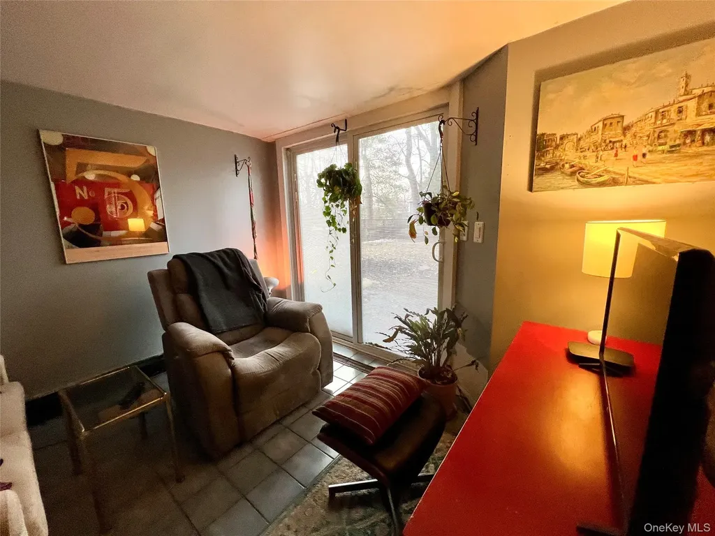 67 Dutchess Terrace Beacon NY 12508