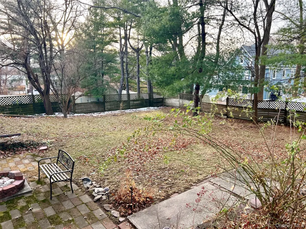 67 Dutchess Terrace Beacon NY 12508