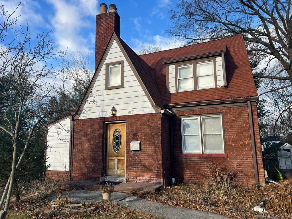67 Dutchess Terrace Beacon NY 12508
