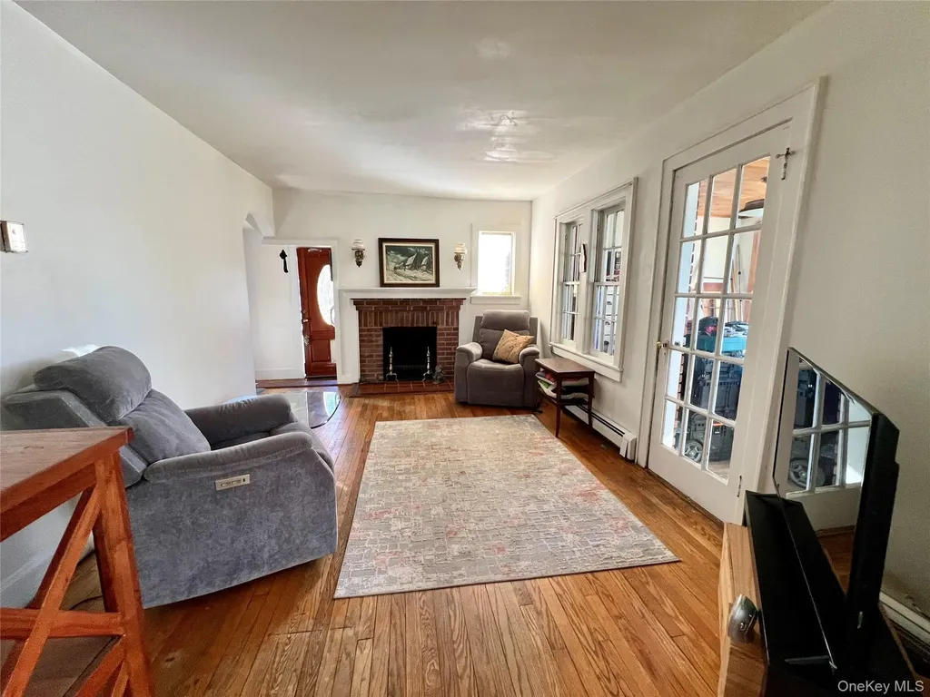 67 Dutchess Terrace Beacon NY 12508