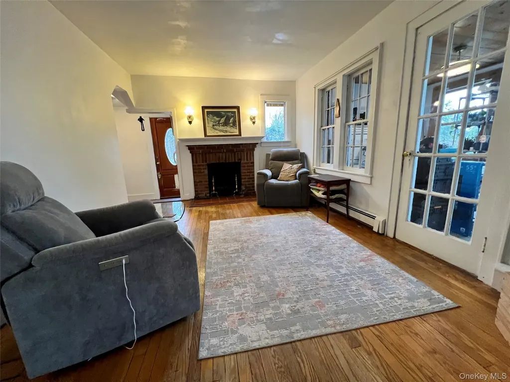 67 Dutchess Terrace Beacon NY 12508