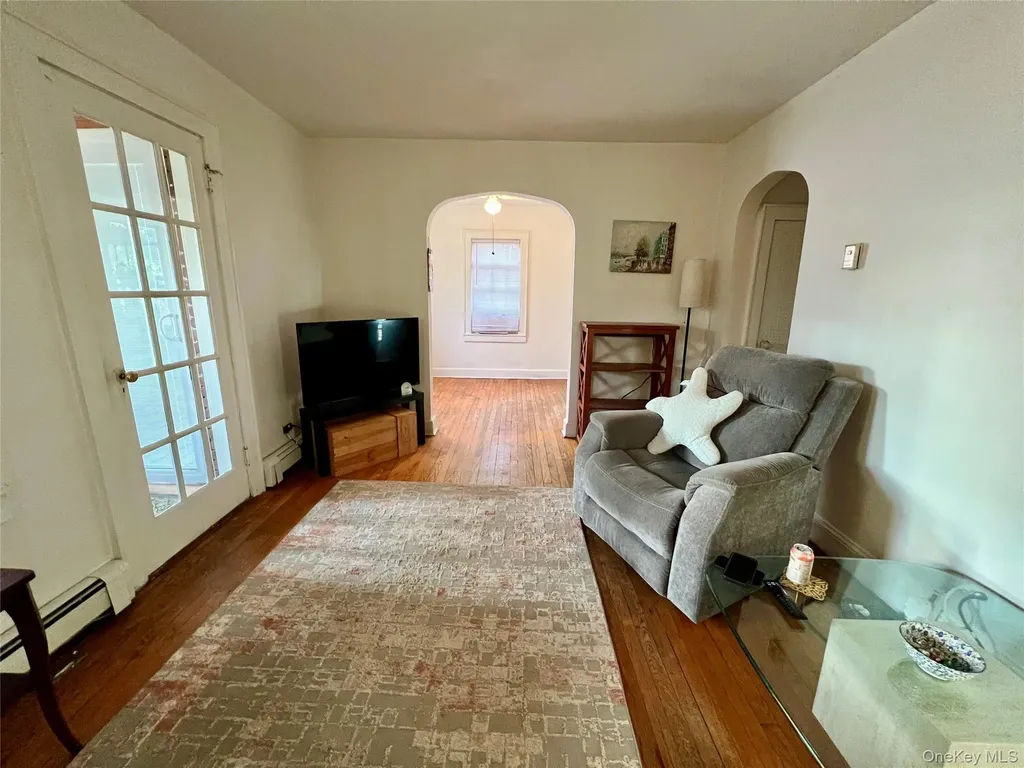 67 Dutchess Terrace Beacon NY 12508